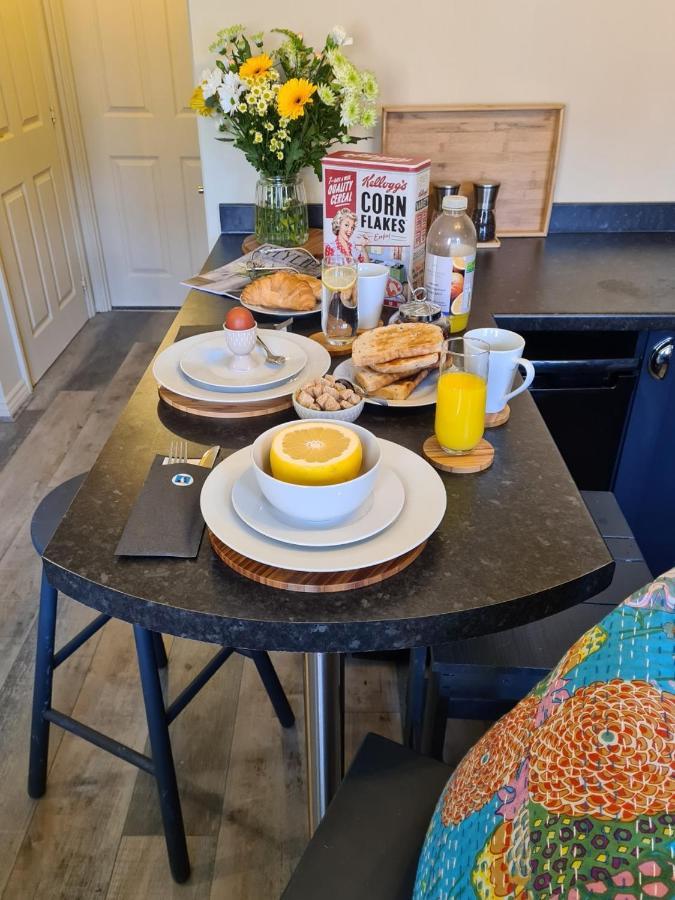 The Shambles By Spires Accommodation A Boho Styled Place To Stay Just 3 Miles From Birches Valley Visitors Centre Cannock Chase Rugeley Eksteriør billede