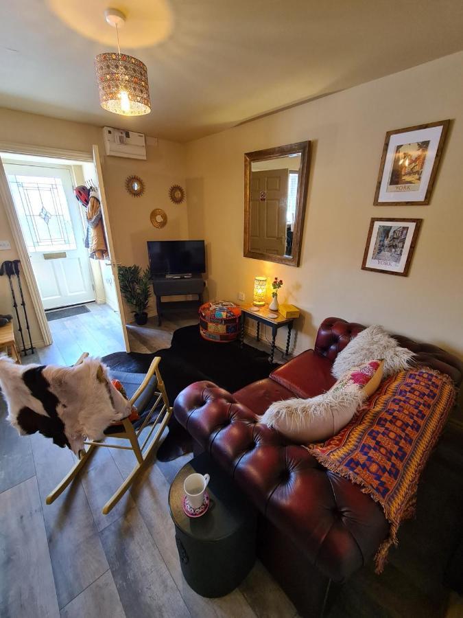The Shambles By Spires Accommodation A Boho Styled Place To Stay Just 3 Miles From Birches Valley Visitors Centre Cannock Chase Rugeley Eksteriør billede